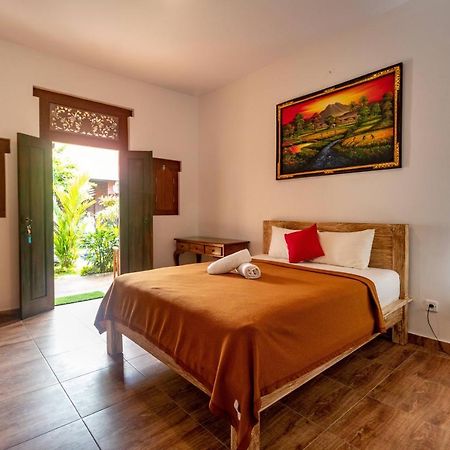 Pondok Juli Canggu Экстерьер фото