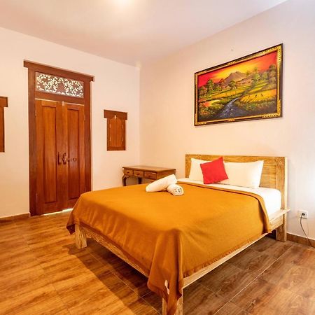 Pondok Juli Canggu Экстерьер фото