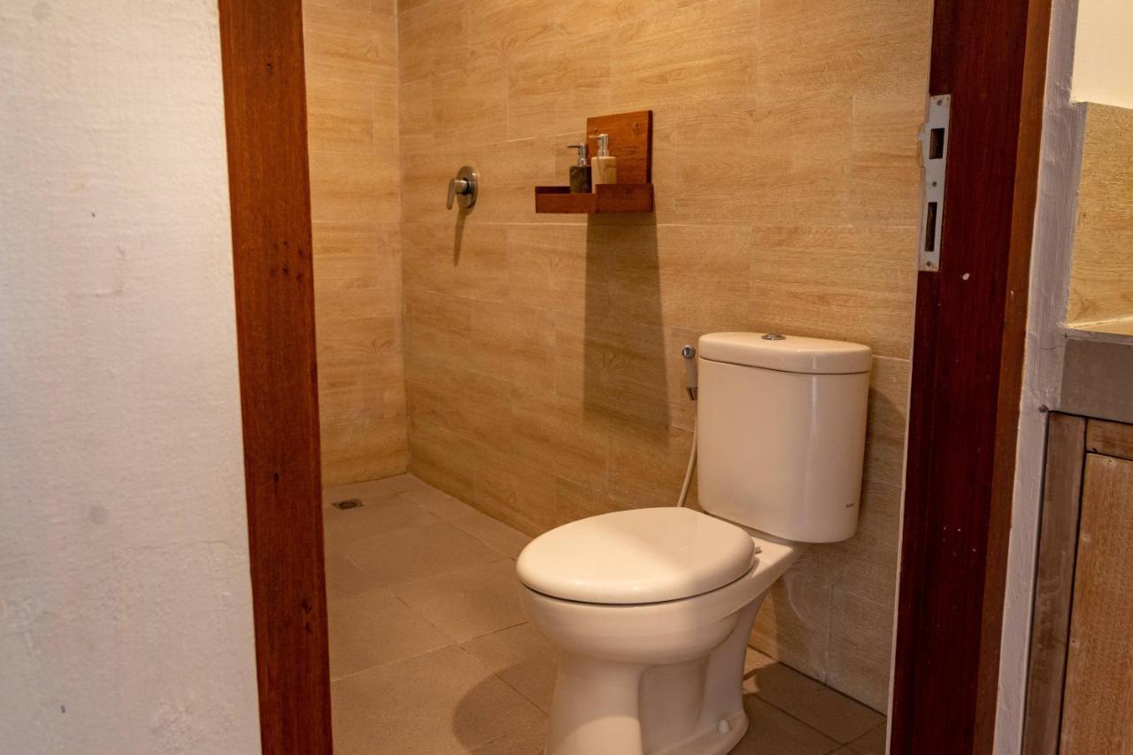 Pondok Juli Canggu Экстерьер фото